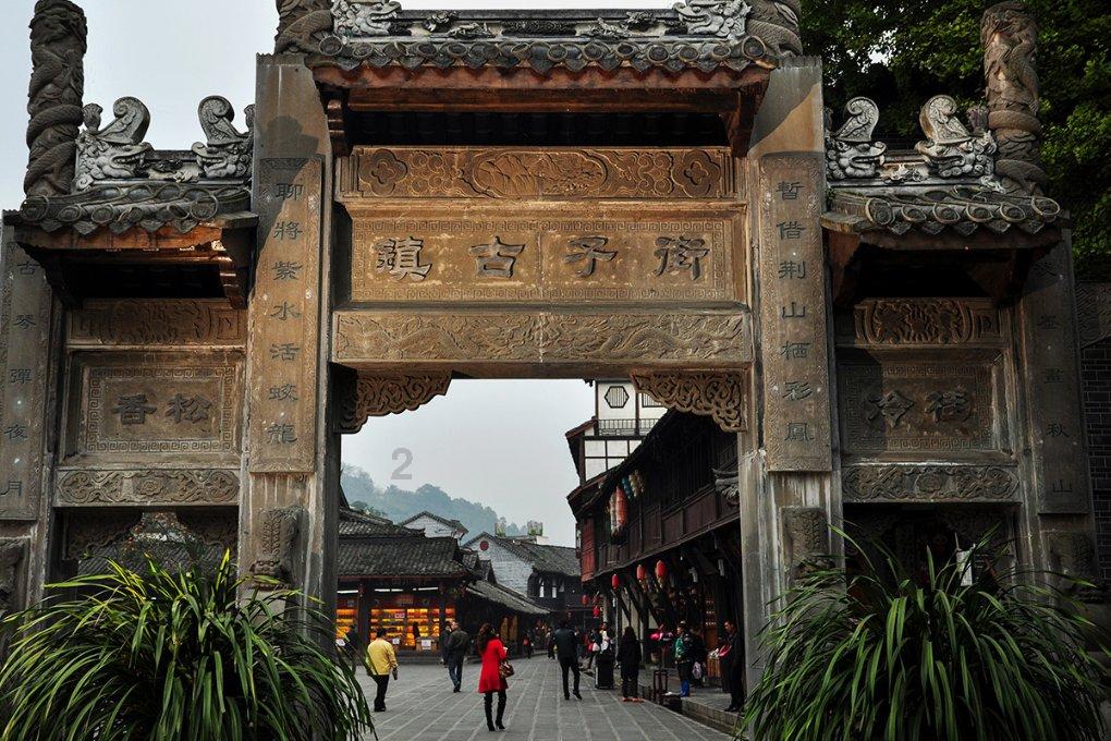 厨房台面，人造石，石英石，不锈钢，哪种好，各有什么优缺点